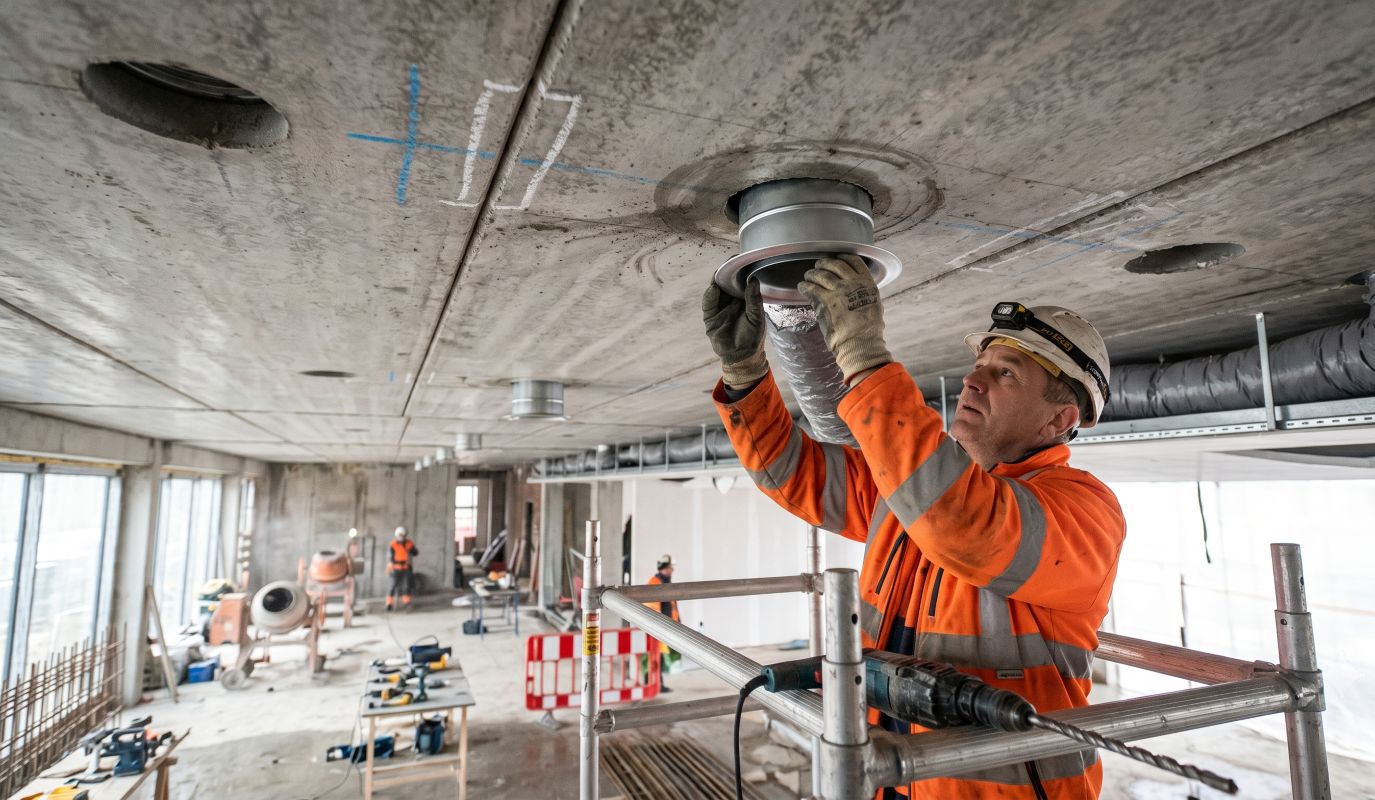 Projektowanie instalacji rekuperacji w płytach stropowych sprężonych i Filigran